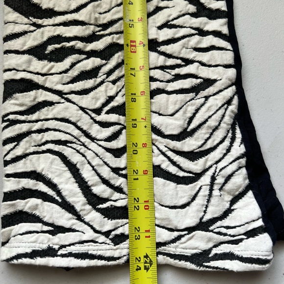 Pistachio Black Blouse 3D Printed Size S - Picture 8 of 9